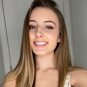 Meet your Posher, Treya